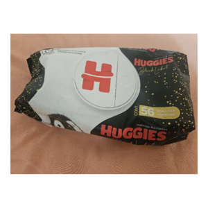 Toallas Huggies Black Label 56 T — SKU 7506425665433